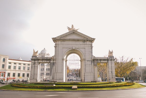 Découvrez la location de minibus en normandie facilement