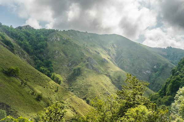 Comment organiser une expédition de pêche sur glace en Alaska sans guide?